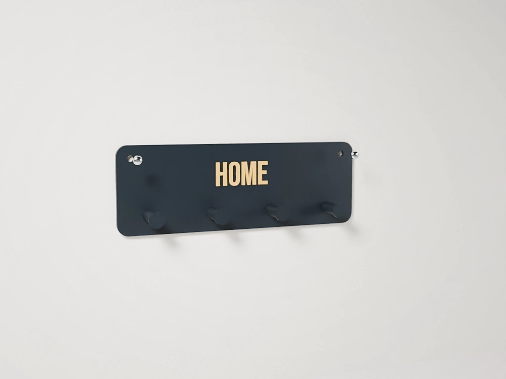 Wall key hanger with your name